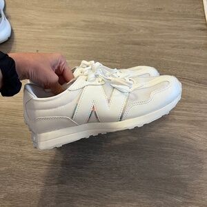Kids New Balance 327